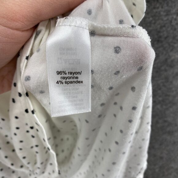 Maurices T-Shirt Women S Small White Polka Dot Round Neck Short Sleeve Rayon - Picture 6 of 9